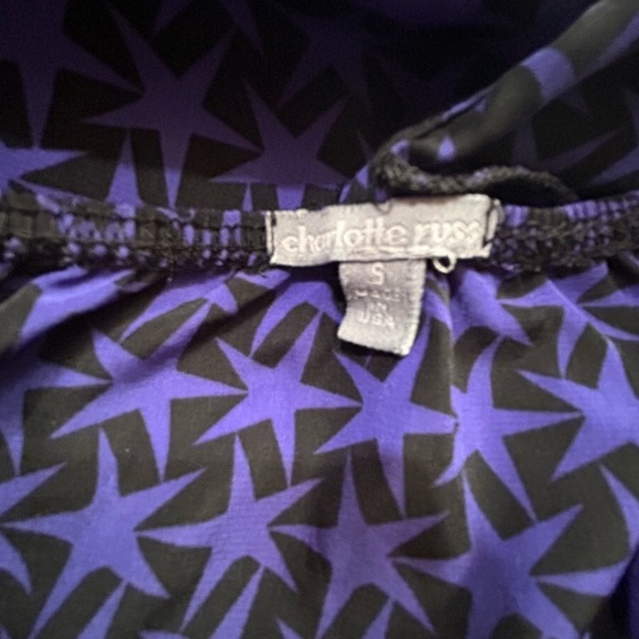 Star Pattern Blouse - Picture 3 of 3